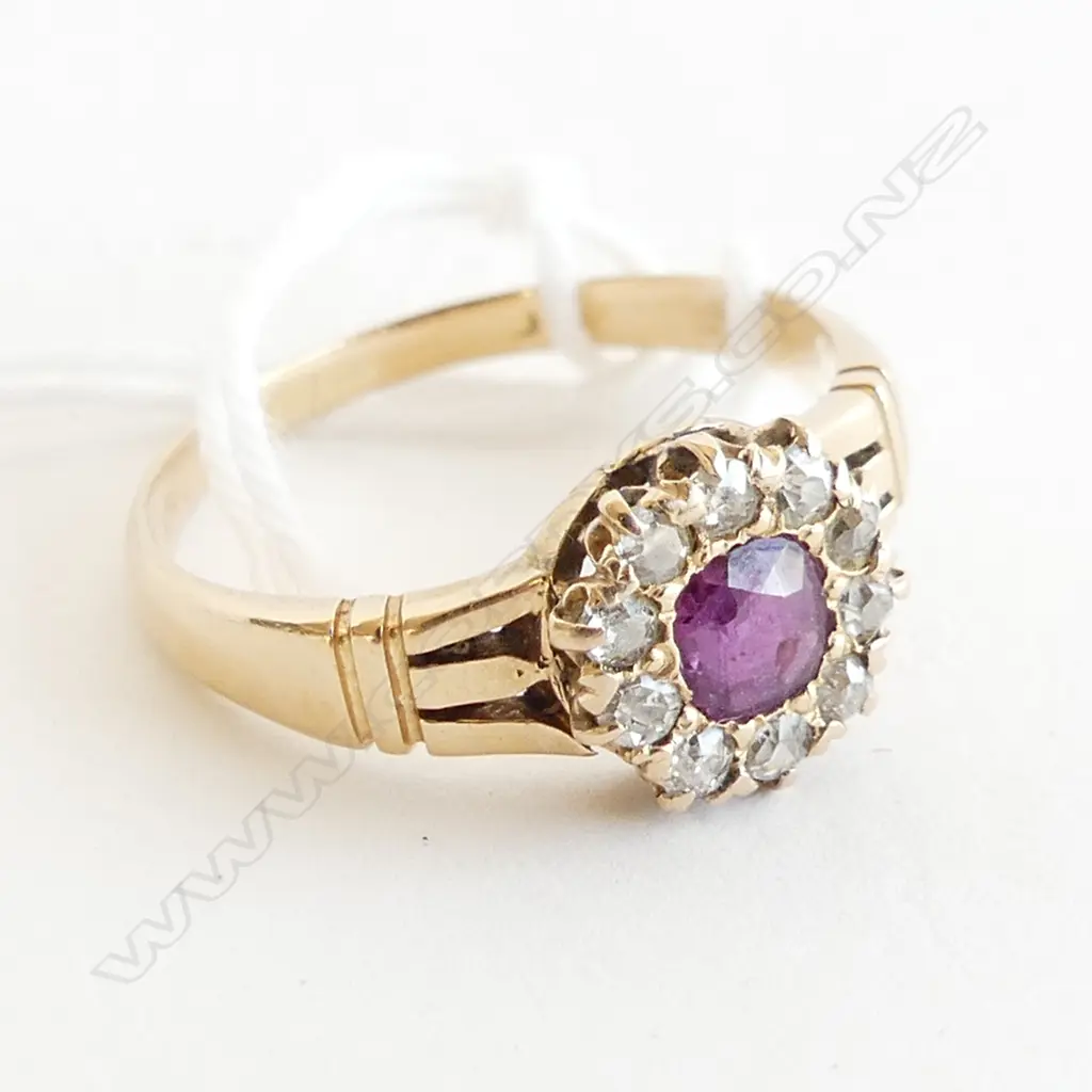 9CT GOLD RUBY & DIAMOND RING 3.23 GMS  SIZE Q Image 1++