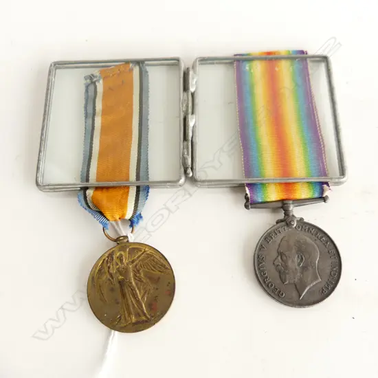 2 WW1 NZ SERVICE MEDALS