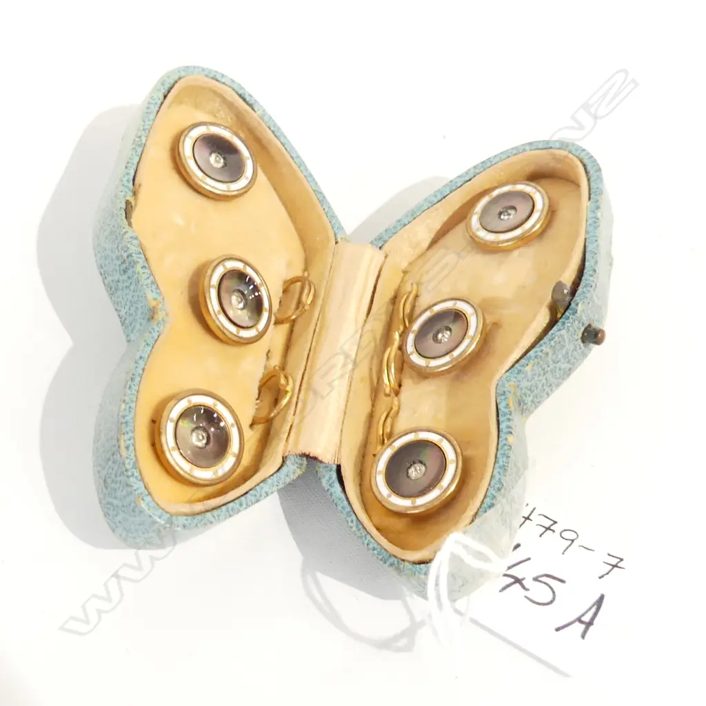 SET 6 ROLLED GOLD DECORATIVE BUTTONS IN ORIGINAL CASE  Image 1++