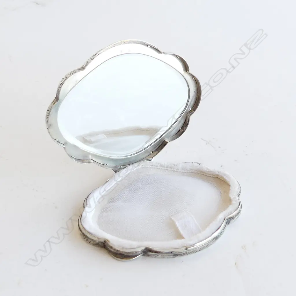 800 SILVER COMPACT 61 GRAMS Image 1++