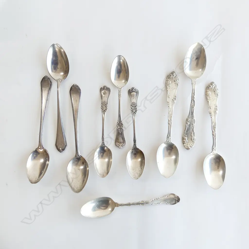10 ASST STG SILVER TEASPOONS 232GMS Image 1++
