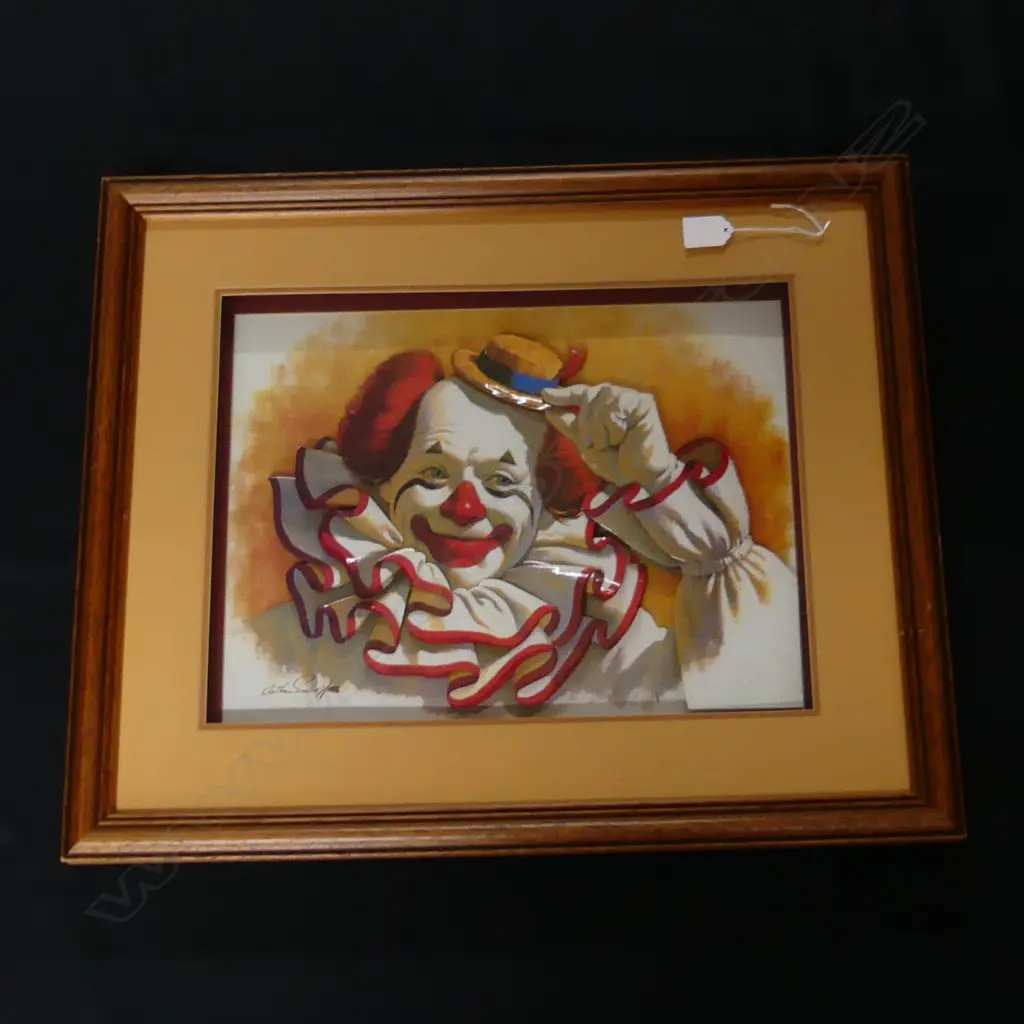 3D FRAMED CLOWN L600MM H500MM Image 1++