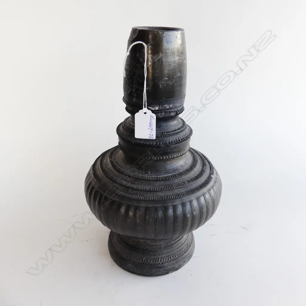 BLACK BURNISHED OLD ORIENTAL POTTERY KENDI some faults H.315mm Image 1++