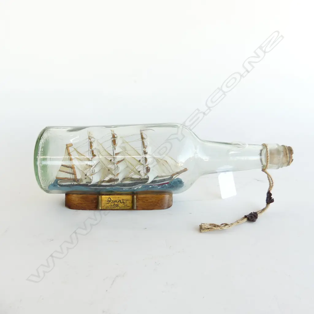 SHIP IN A BOTTLE L.285mm Image 1++