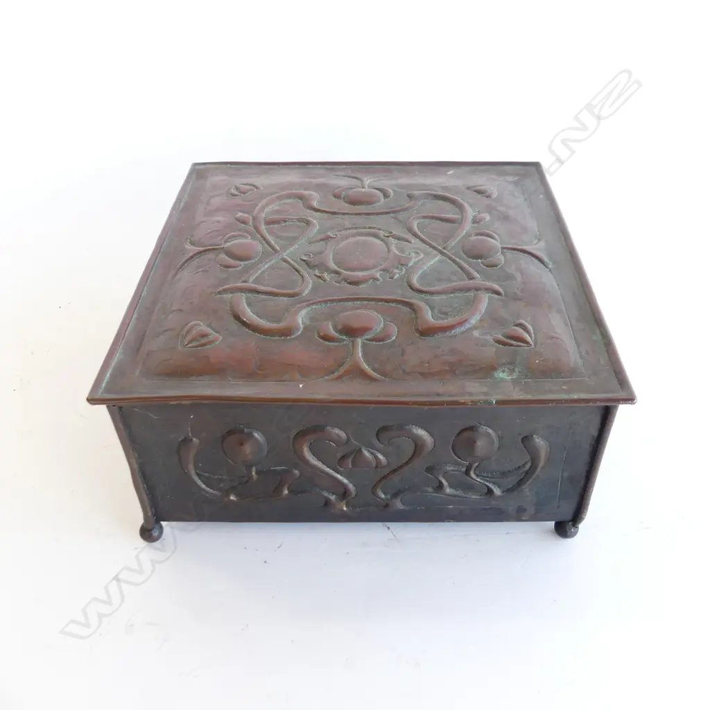 ART NOUVEAU EMBOSSED COPPER JEWELLERY BOX,  200 X 200MM Image 1++