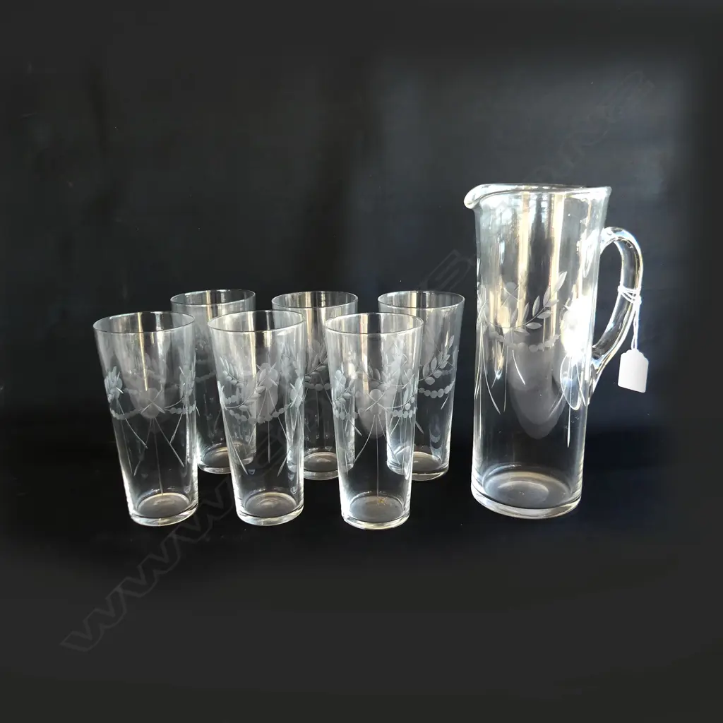 RETRO ETCHED GLASS WATER SET; 6 TALL GLASSES (H. 160MM) & JUG (H. 260MM) Image 1++
