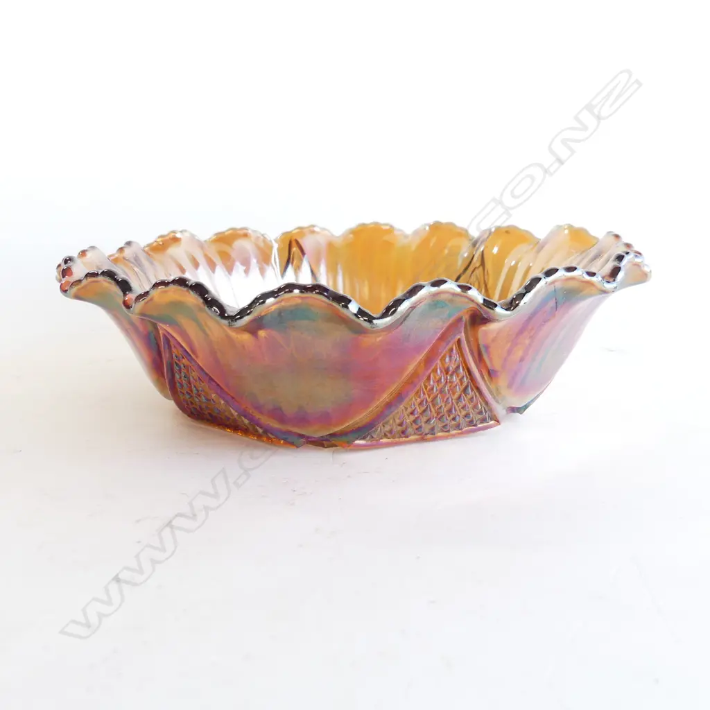 CARNIVAL GLASS BOWL, DIAMOND POINT PATTERN IN FIRE LAVENDER COLOUR TO BASE, DIA 225MM Image 1++