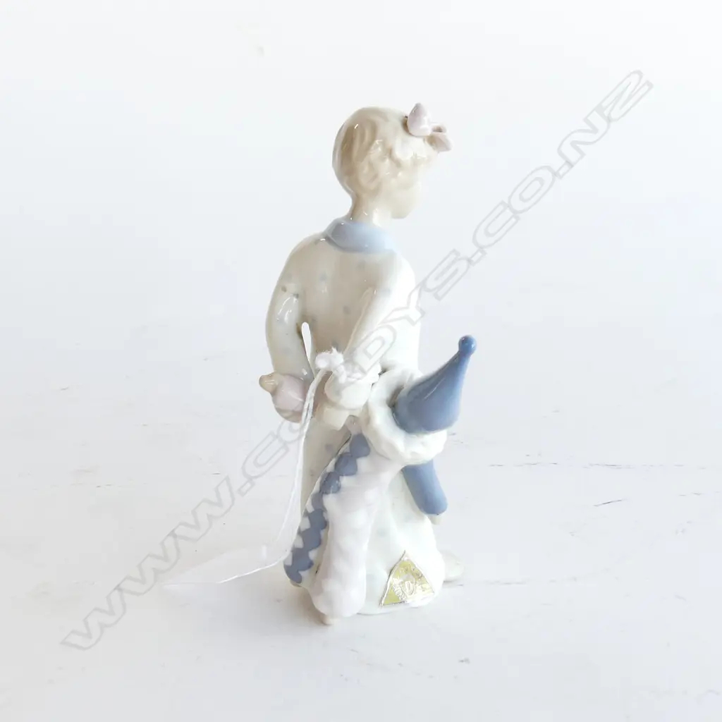 ROYAL DUX FIGURINE OF GIRL IN NIGHTGOWN WITH CLOWN H. 130MM Image 1++