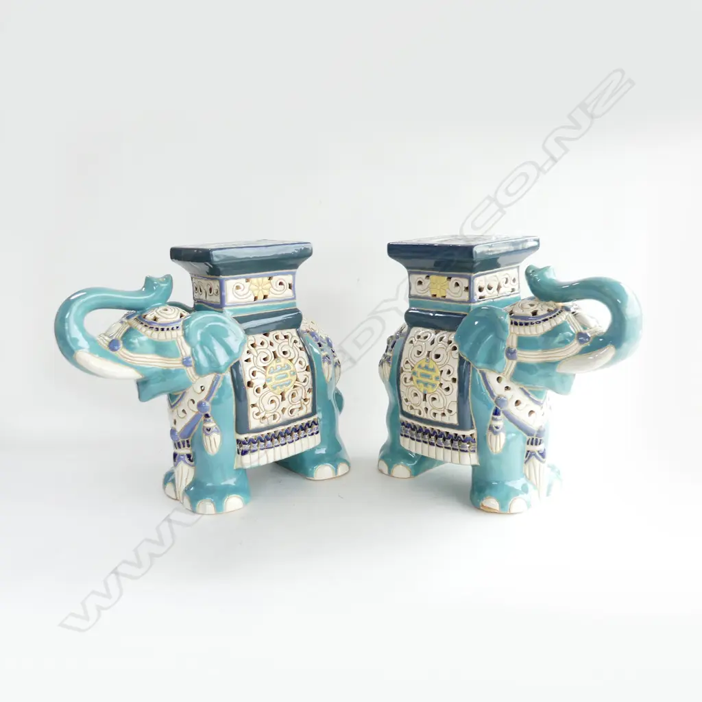 PAIR OF BLUE CERAMIC ELEPHANTS H300MM Image 1++