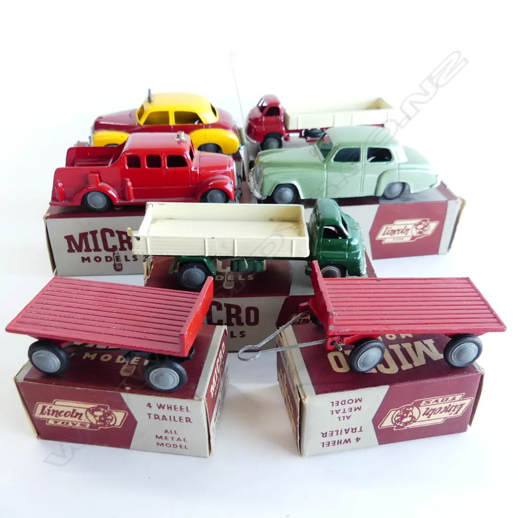 7 LINCOLN MINT & BOXED MODELS BEDFORD TRUCK/HUMBER SNIPE/HOLDEN TAXI/BEDFORD TIP TRUCK/FIRE ENGINE& 2 TRAILERS Image 1++