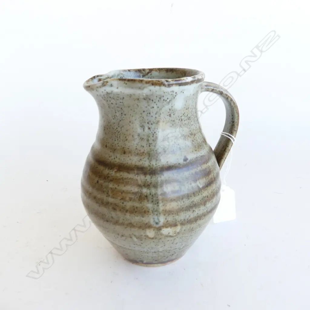LEN CASTLE POTTERY JUG H. 150MM, IMPRESSED MARK TO BASE  Image 1++