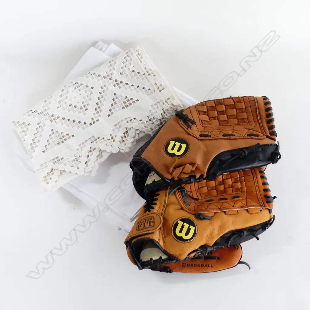 BOX LOT PR WILSON LEATHER BASEBALL MITS, LINEN ETC Image 1++