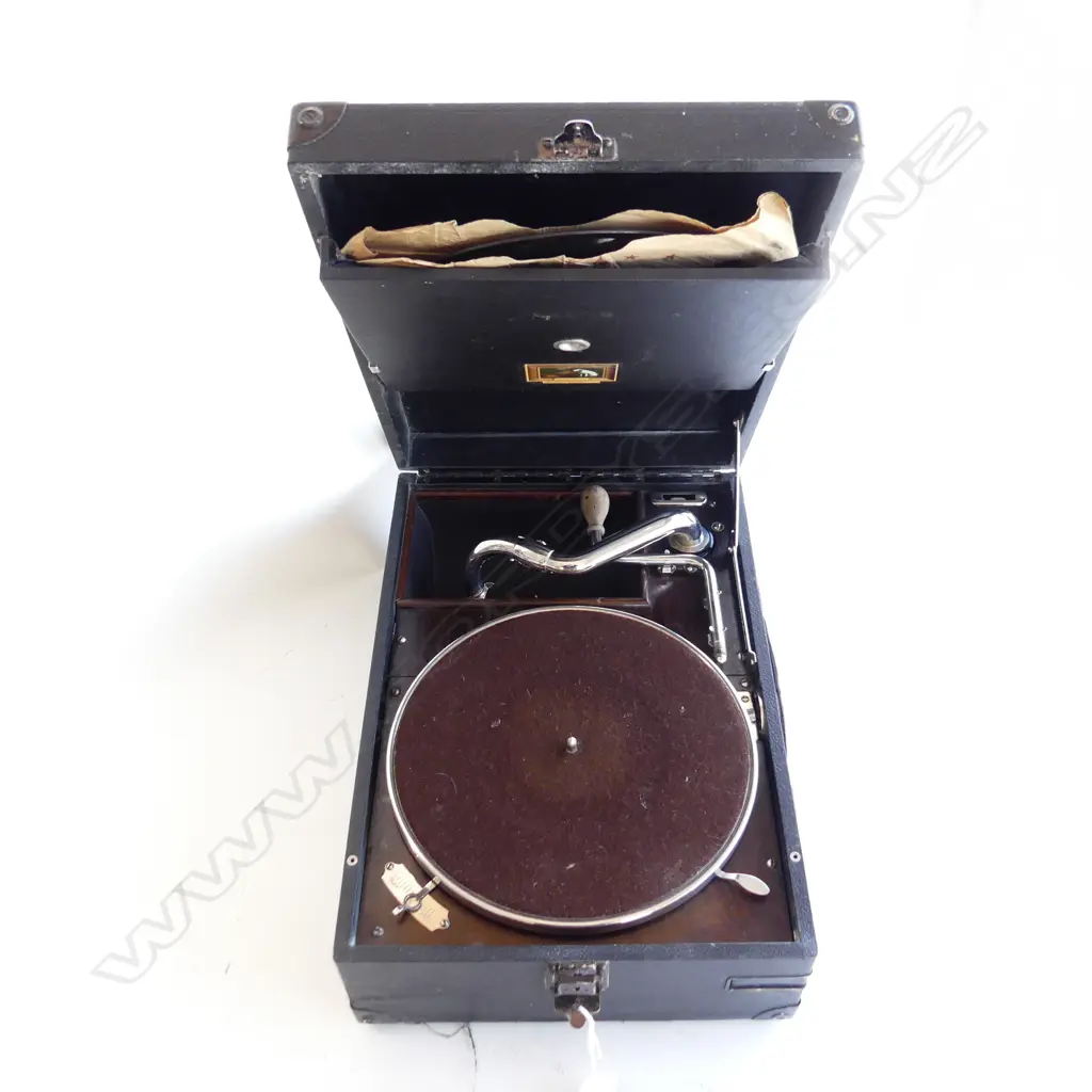 HIS MASTERS VOICE PORTABLE GRAMAPHONE APPARENTLY WORKING , L.410mm Image 1++