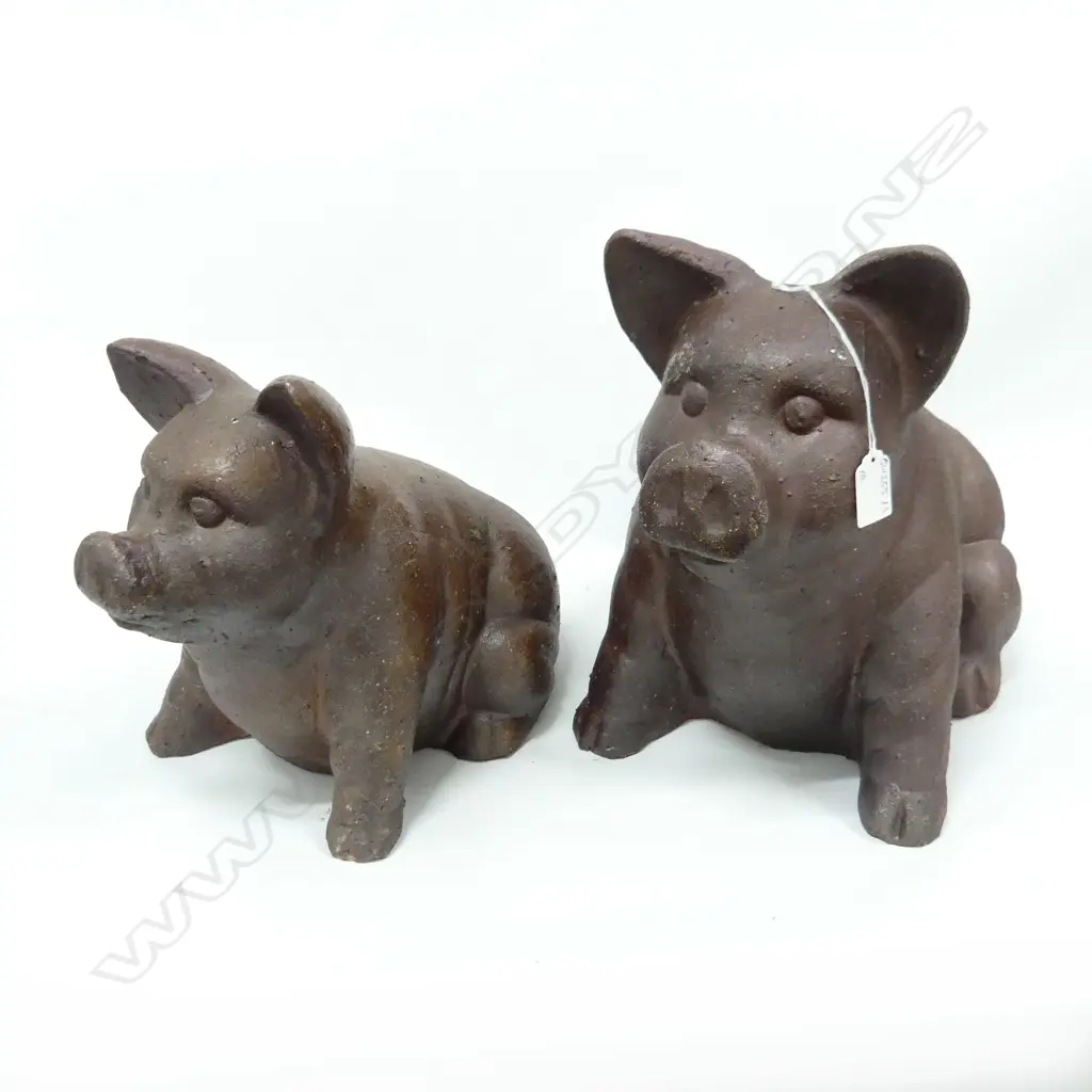 PR GRADUATED SITTING PIG IRONSTONE  SCULPTURES rich dark matt glaze Tallest 320mm Image 1++