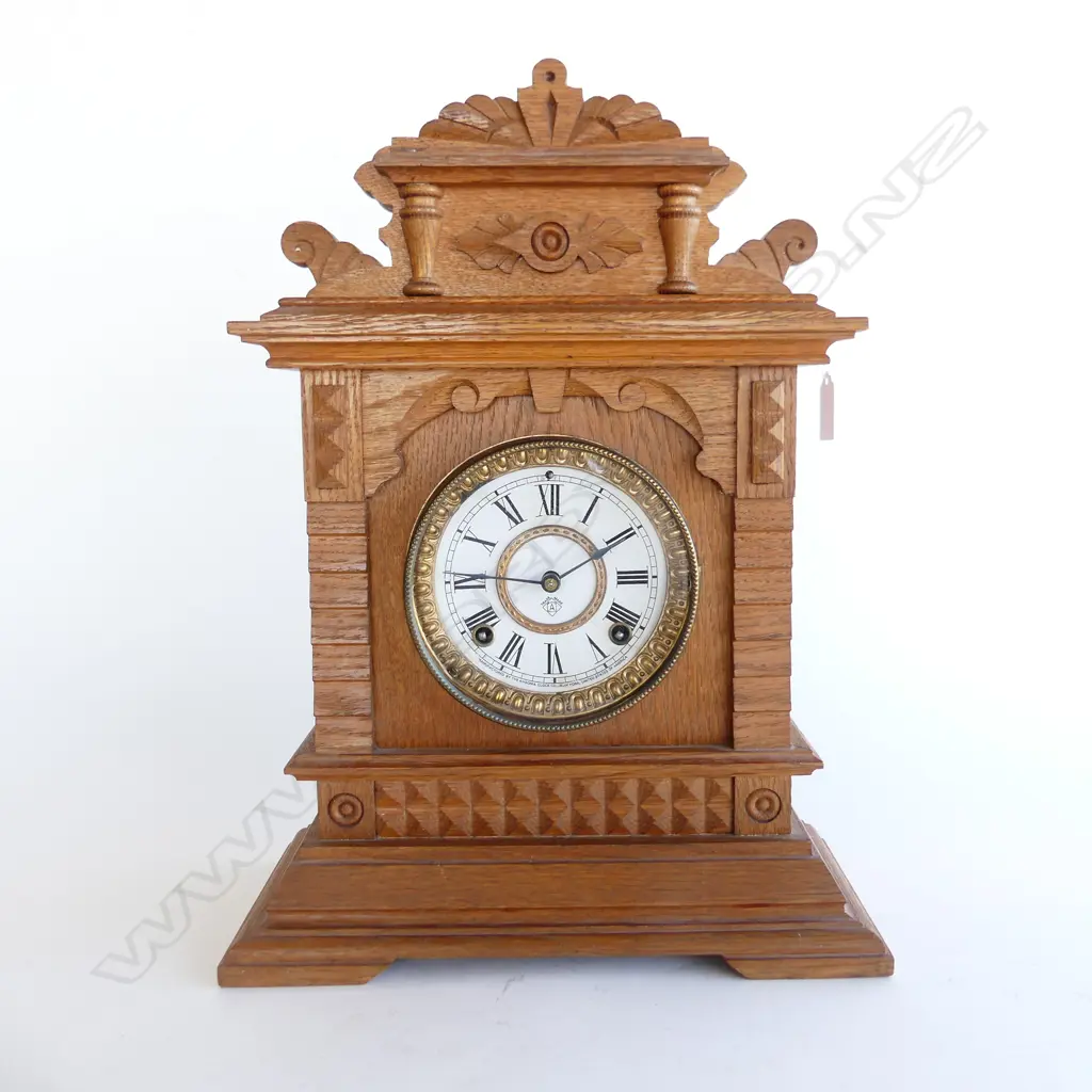 OAK ANSONIA MANTLE CLOCK. IN GOOD CONDITION . H. 440mm  Image 1++