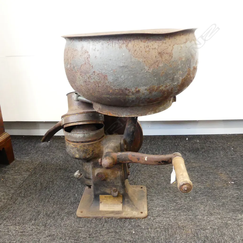 VINTAGE CAST IRON ALFA-LAVAL CREAM SEPARATOR H.600mm Image 1++