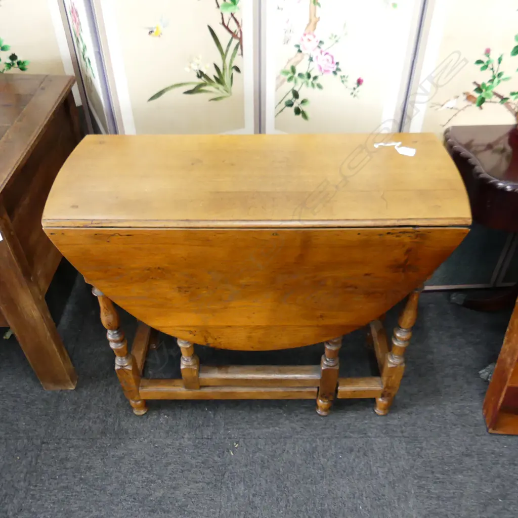 GEO.III OAK DROP LEAF TABLE. Turned supports has been repolished. c1800 Image 1++