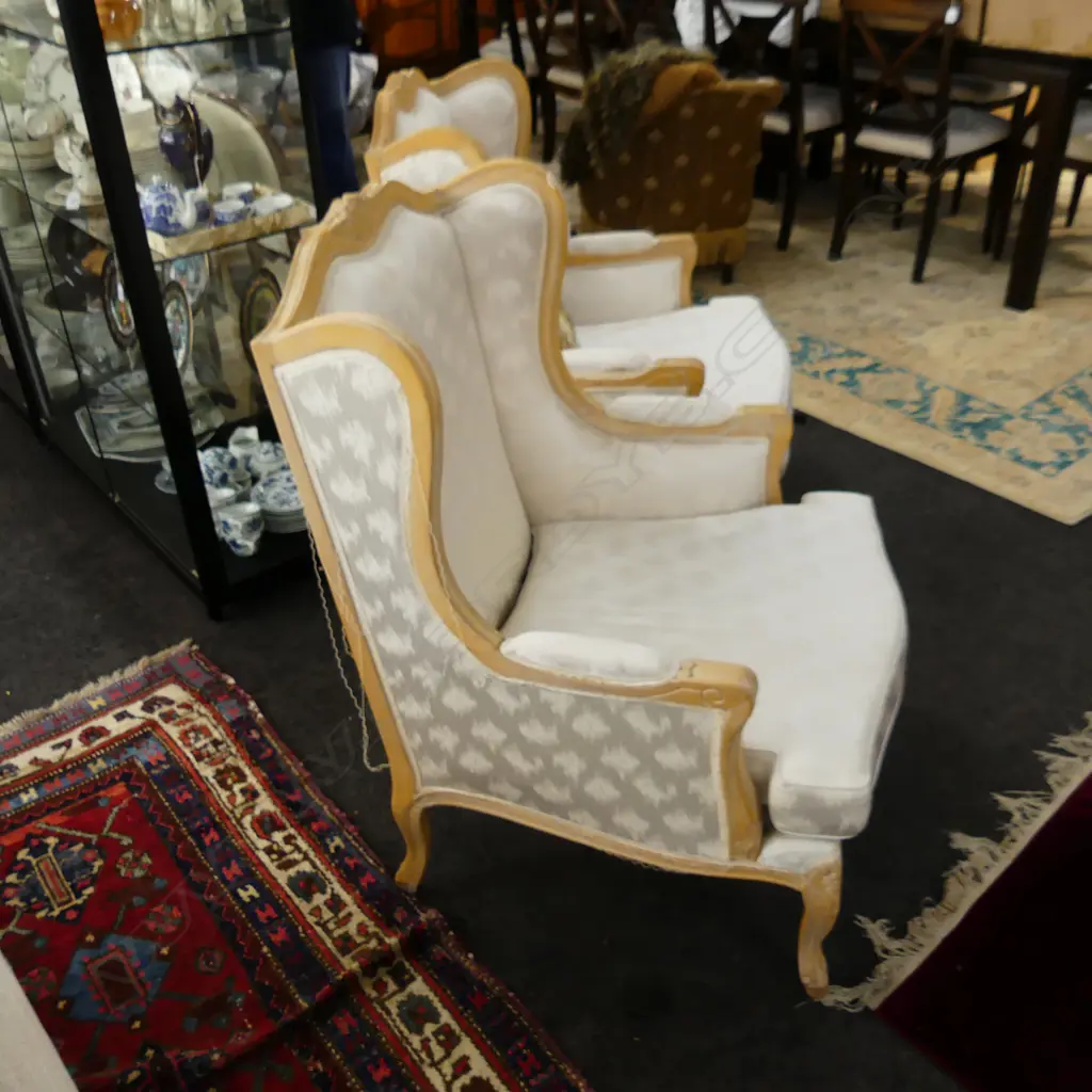 PR FRENCH STYLE ARMCHAIRS IN WHITE UPHOLSTERY 700x650x1000mm... Image 1++