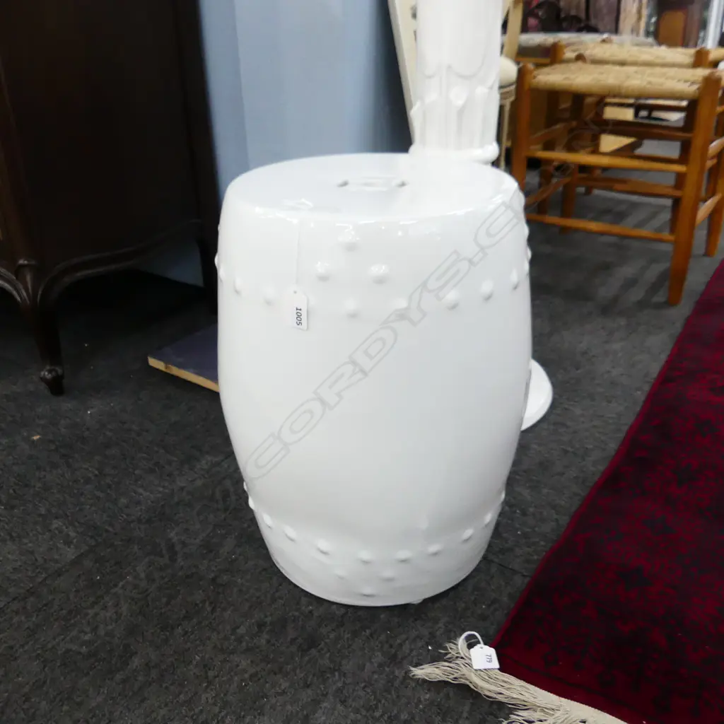 WHITE CERAMIC CHINESE GARDEN STOOL H.430mm Image 1++