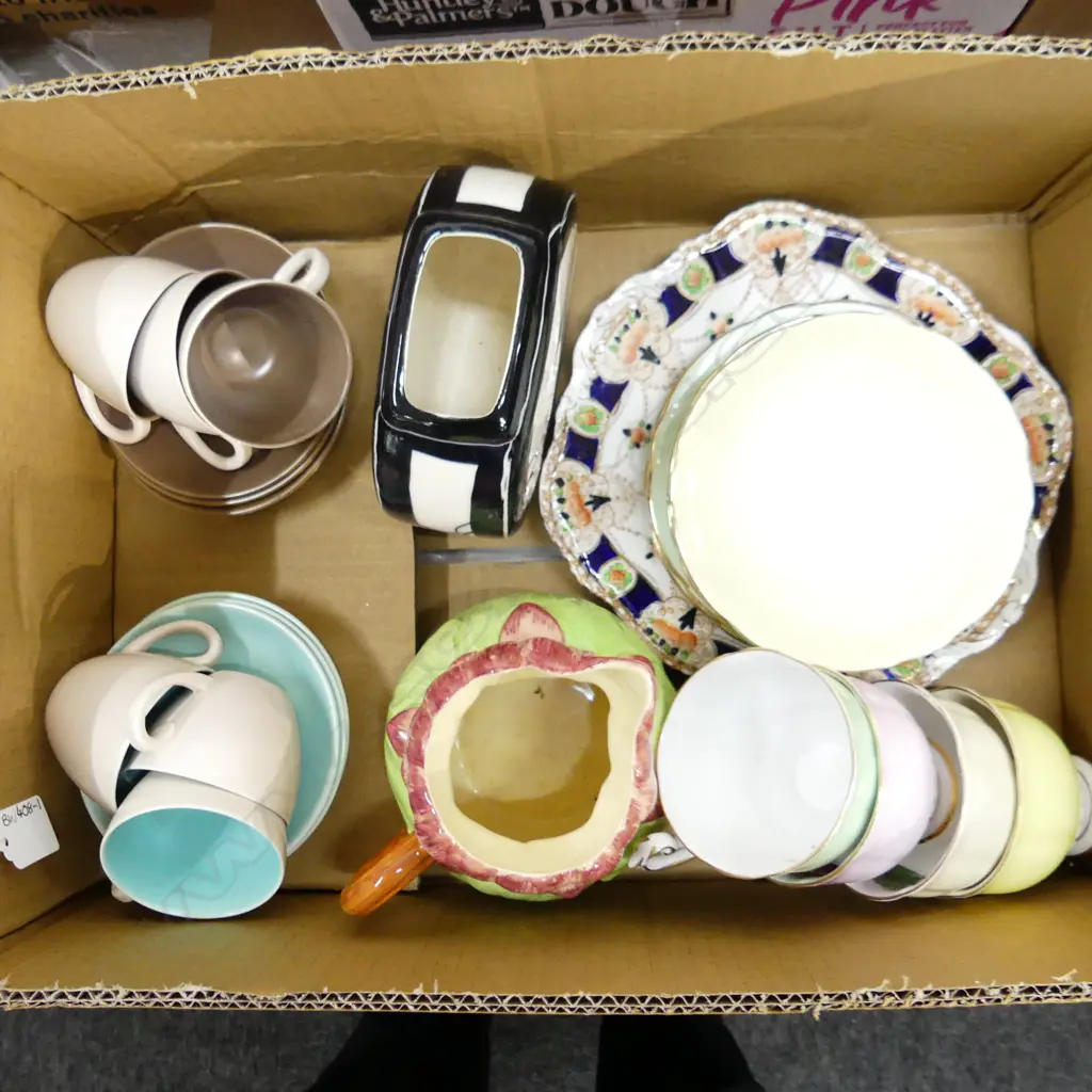 SM BOX LOT ASST CHINA INCL 4 TRIOS, POOLE C&S'S ETC.. Image 1++