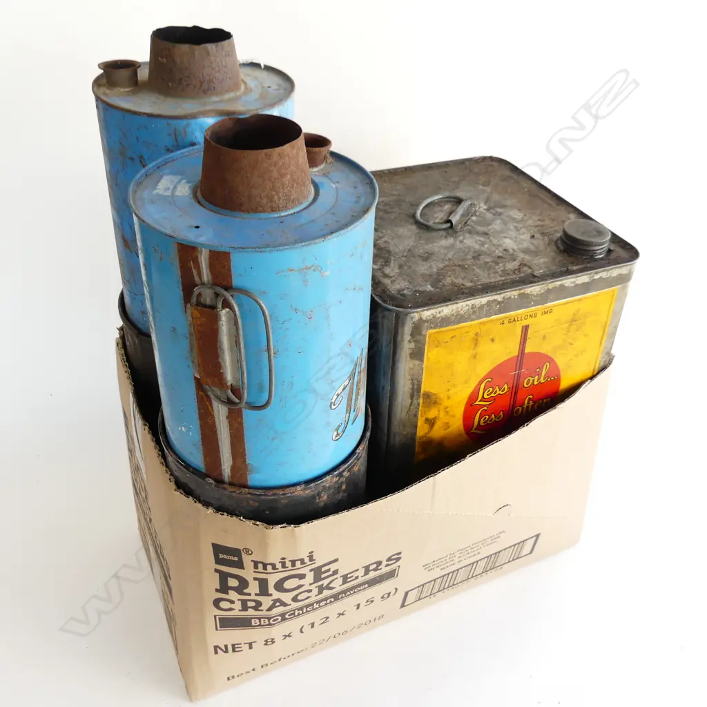 4 GALLON OIL CAN HOUGHTONS H380MM & 2 THERMEET BURNERS H340MM Image 1++