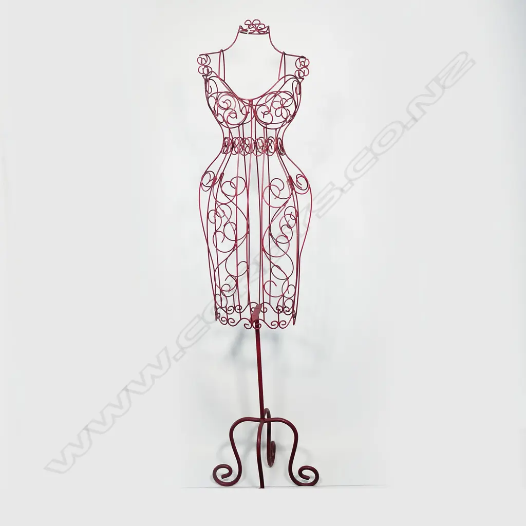 ONE FEMALE RED WIRE MANNEQUIN H.1500mm Image 1++