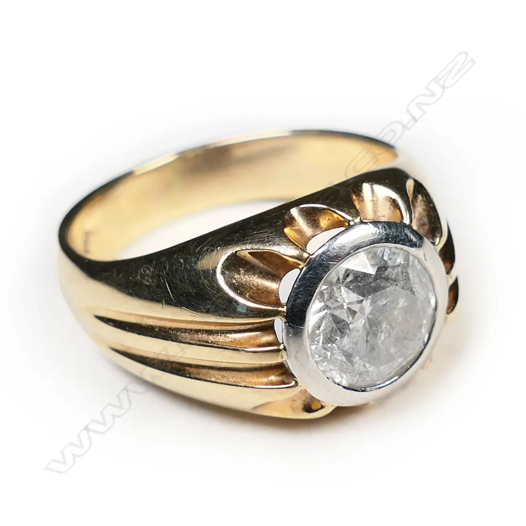 9CT YELLOW GOLD & 2CT DIAMOND SOLITAIRE RING Val. $20,000 Image 1++