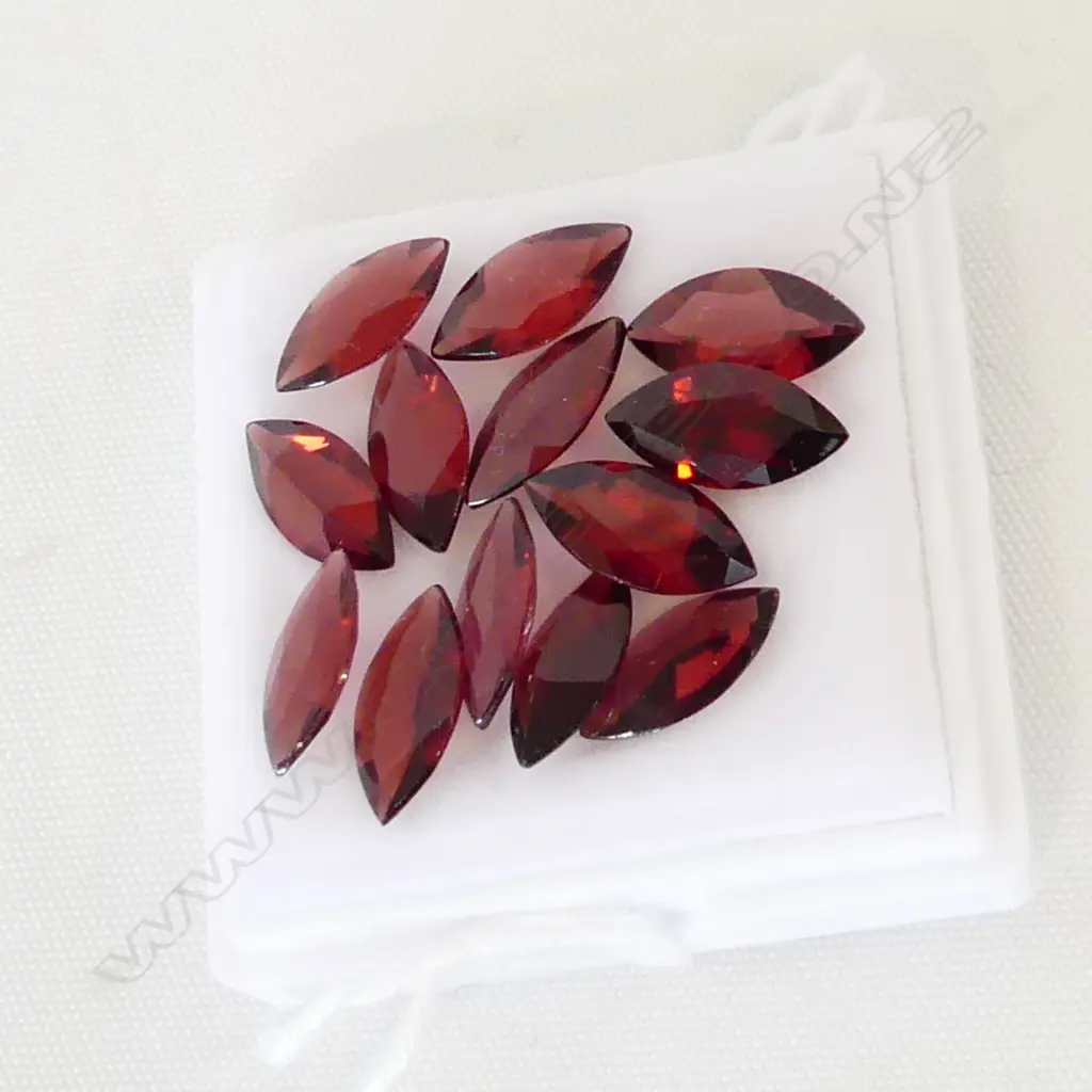 MARQUISE SHAPE FACETED GARNETS, 20CT Image 1++