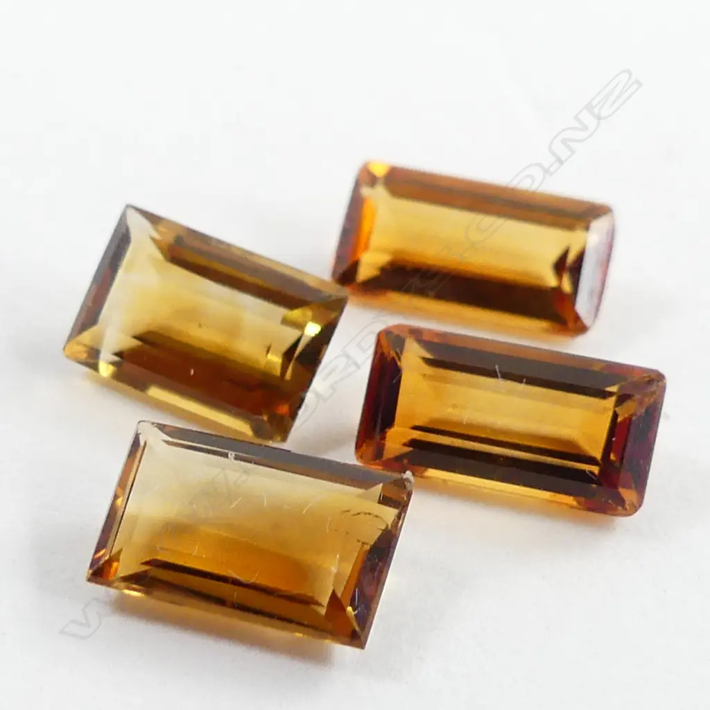 FOUR RECTANGULAR CITRINE, 9.7CT  Image 1++