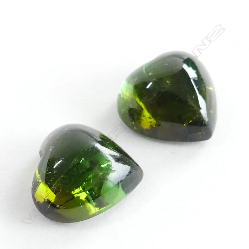 PR HEART SHAPED PINE GREEN TOURMALINE Image 1++