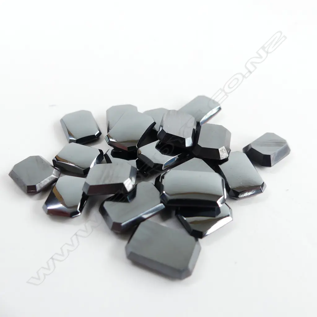 BAG HEMATITE STONES  Image 1++
