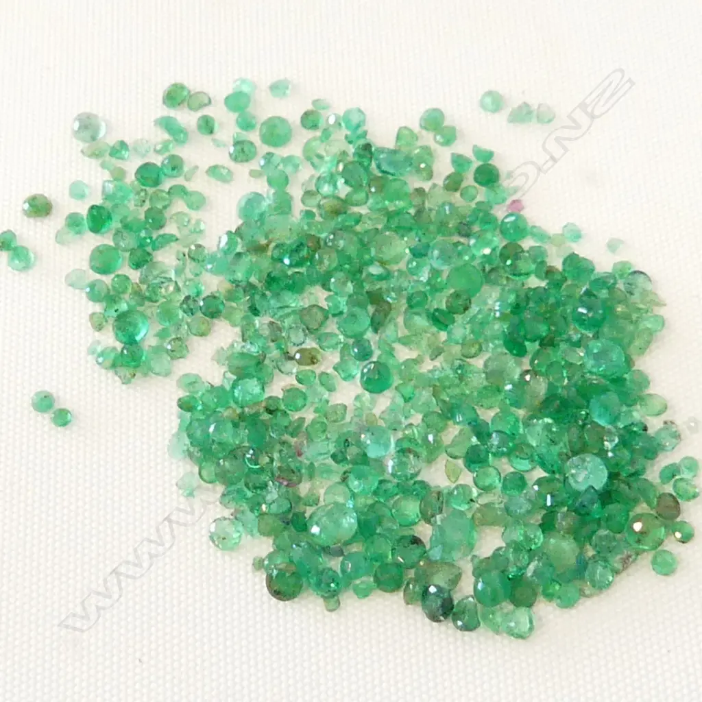 BAG 20CT FACETED EMERALDS A/F Image 1++
