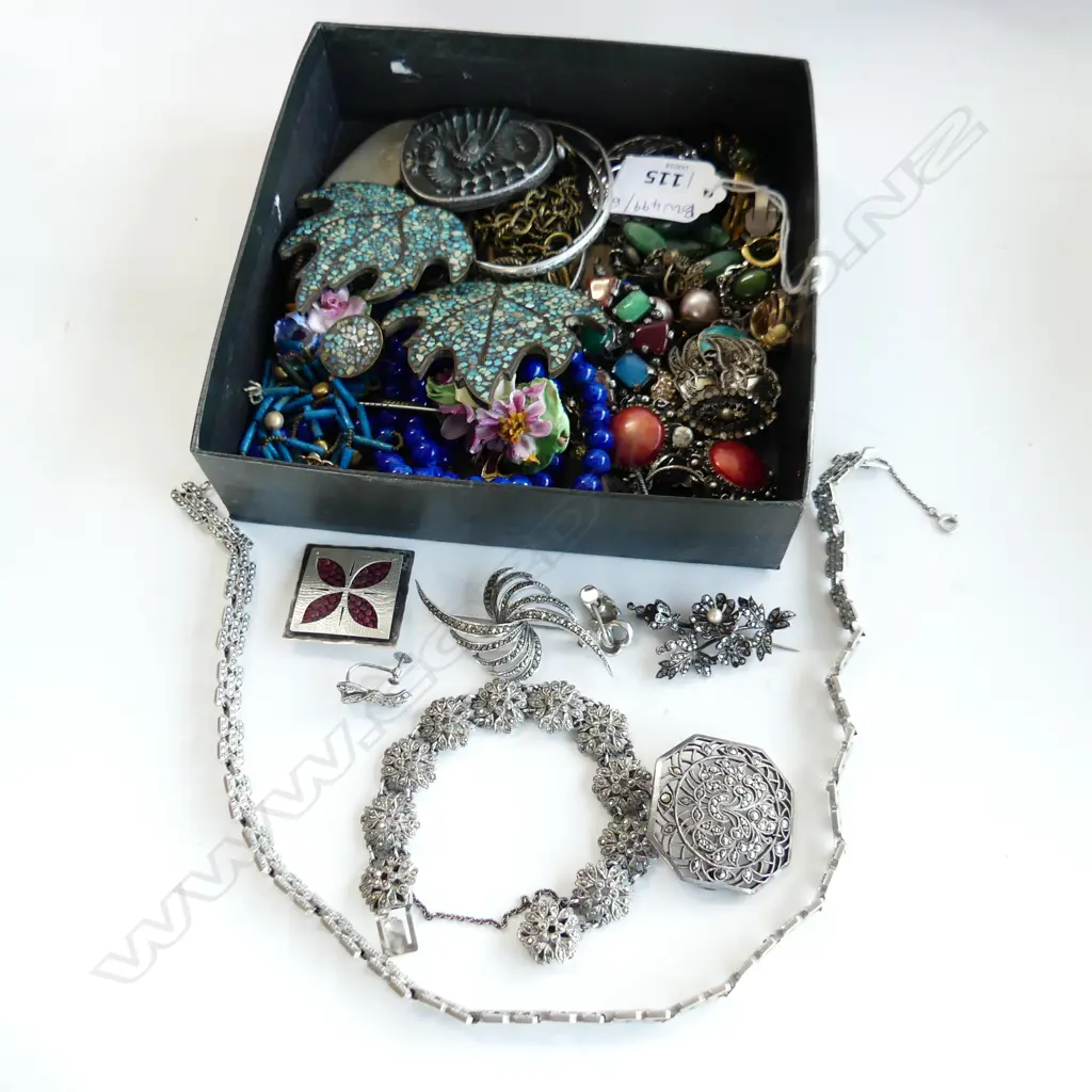 ASST. JEWELLERY; SOME STG, FAUX LAPIS ETC Image 1++