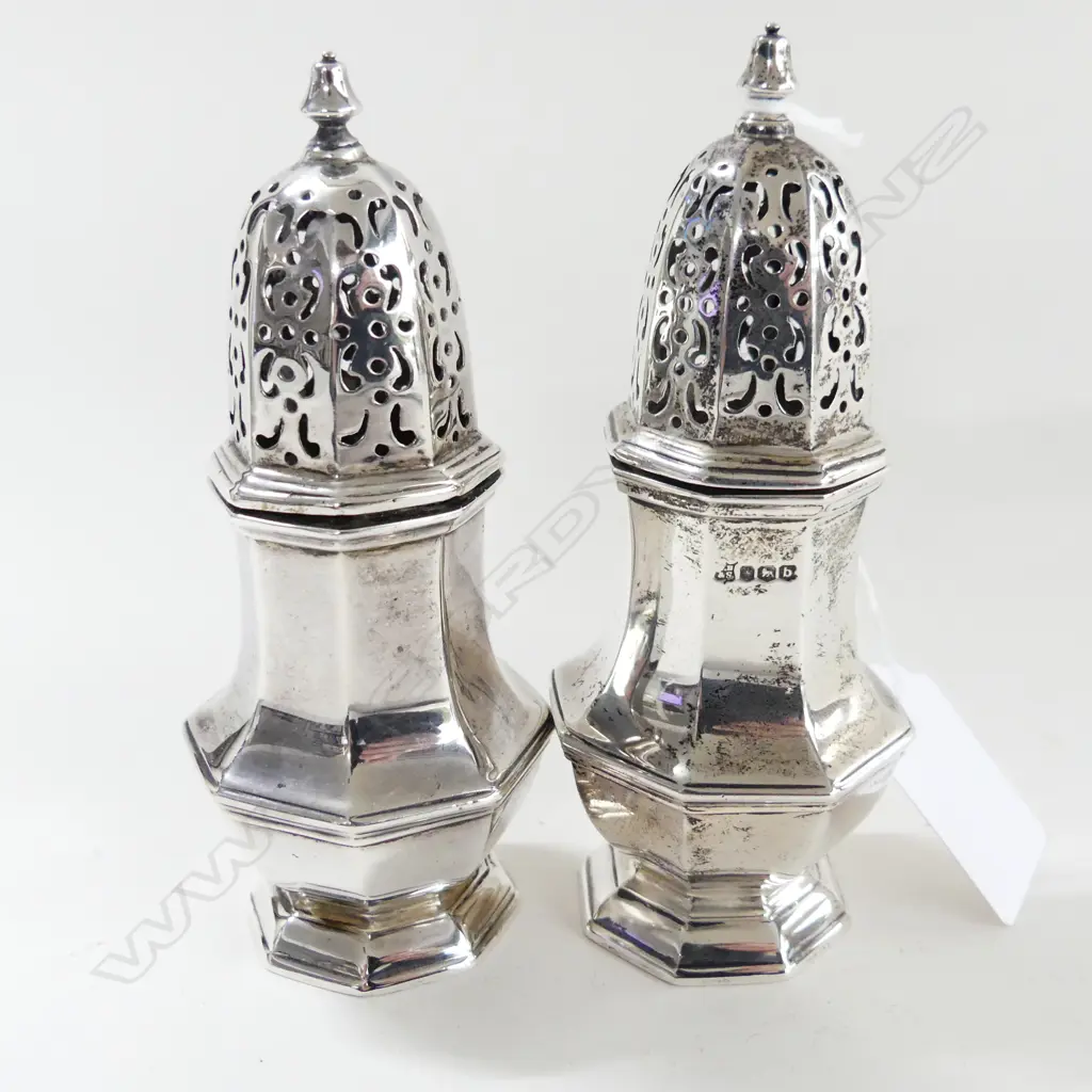PR S/S SUGAR CASTERS 136GMS H100MM Image 1++