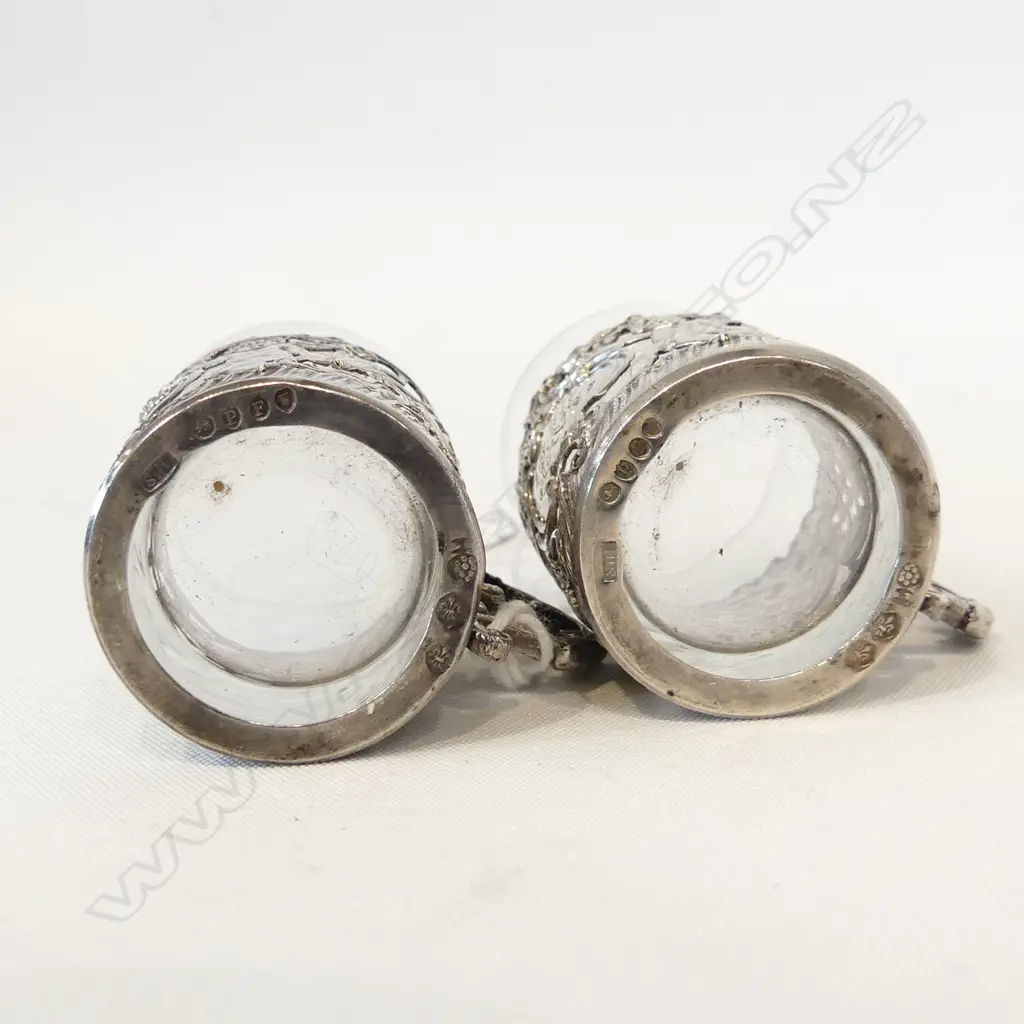 PR ORNATE VICTORIAN STG SILVER ANGELS COFFEE CUPS WITH GLASS INSERTS, LONDON 1880 H. 50MM Image 1++