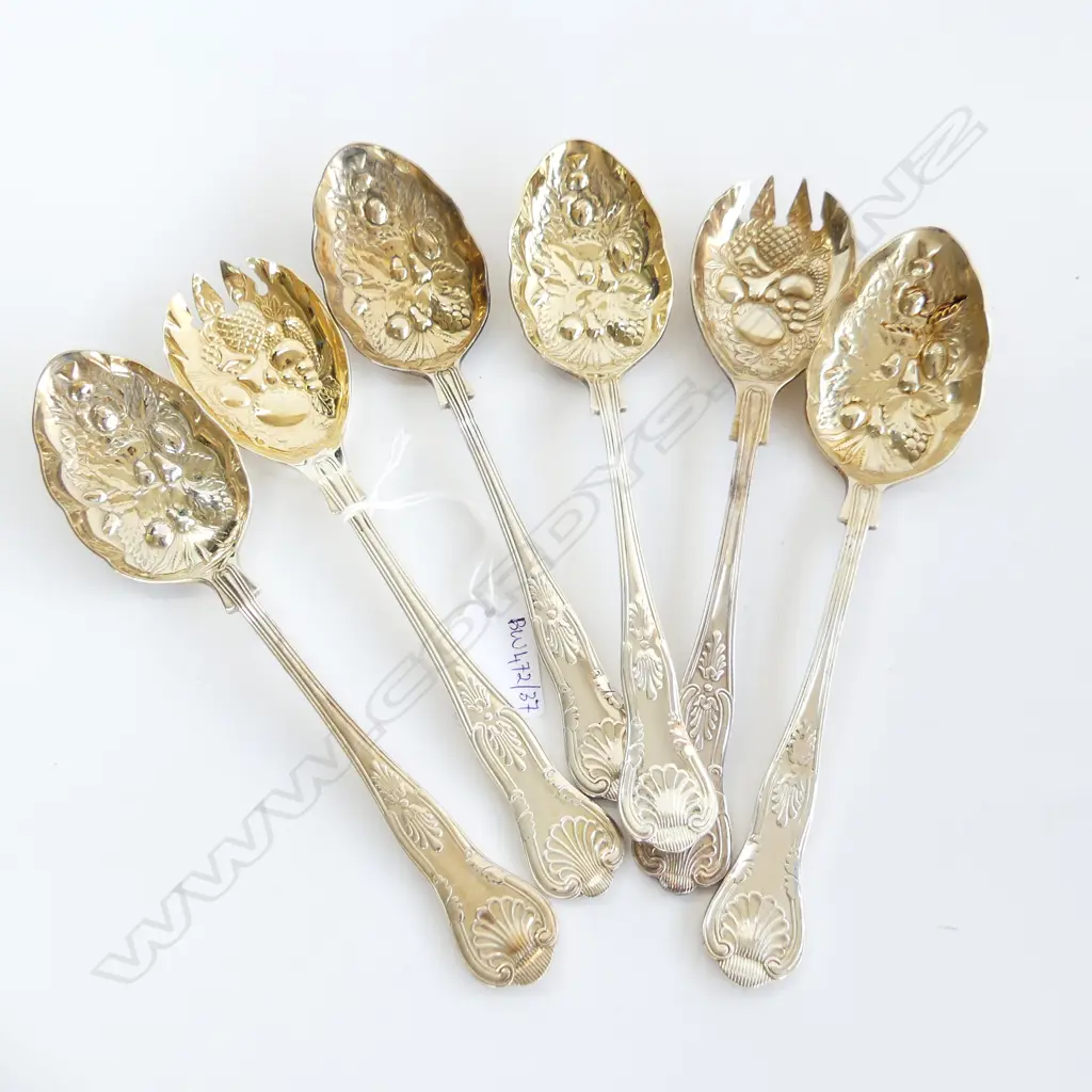 1 PRS WALKER & HALL EP KINGS PATTERN BERRY SPOONS + 2 PRS OF SALAD SERVERS L.220mm Image 1++