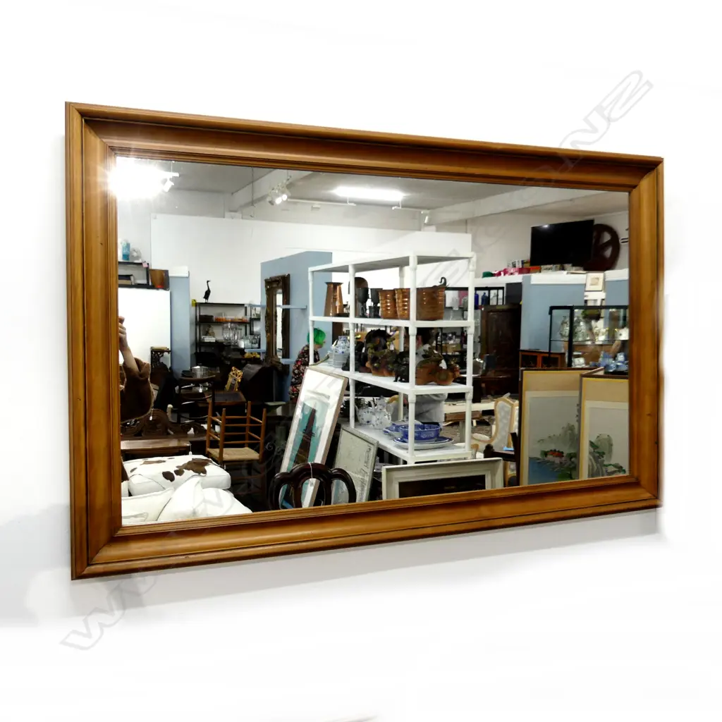 VERY LG WOODEN FRAMED WALL MIRROR 1410 X 900MM Image 1++