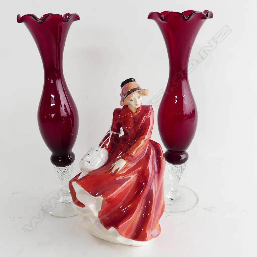 ROYAL DOULTON 'LOUISE' H.190mm PR RED GLASS VASES H.260mm Image 1++