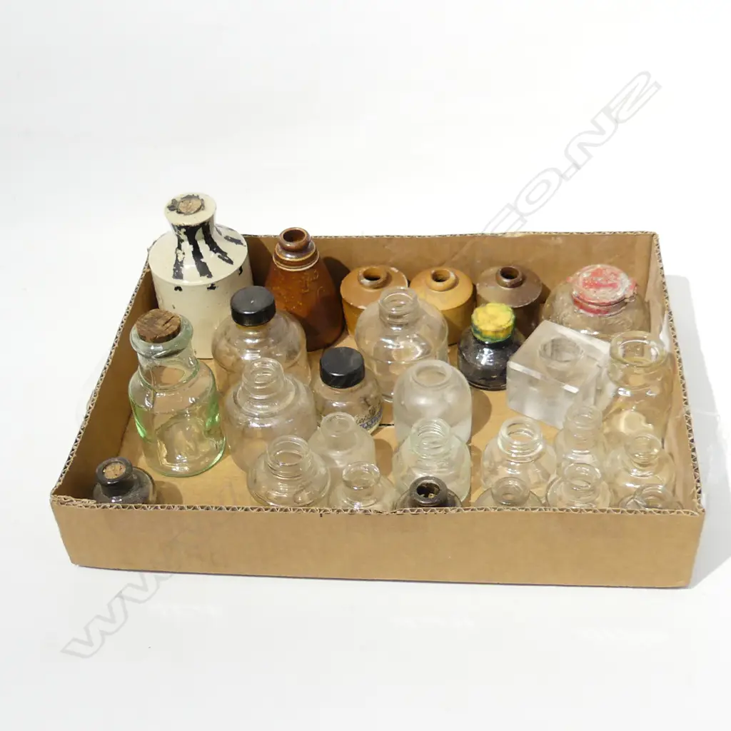 TRAY ASST. SMALL VINTAGE INK BOTTLES ETC Image 1++