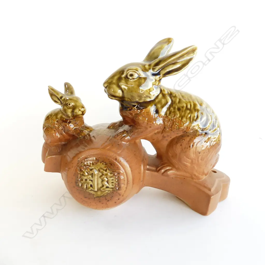 VINTAGE GREEN GLAZED POTTERY SCULPTURE 2 rabbits on a drum W.285mm Image 1++