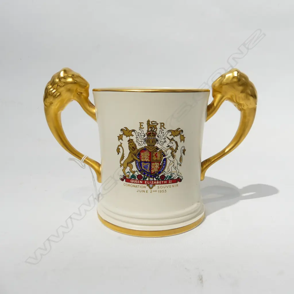 C/LYNN DOUBLE HANDLED CORONATION CUP 1953 H140 W195MM Image 1++