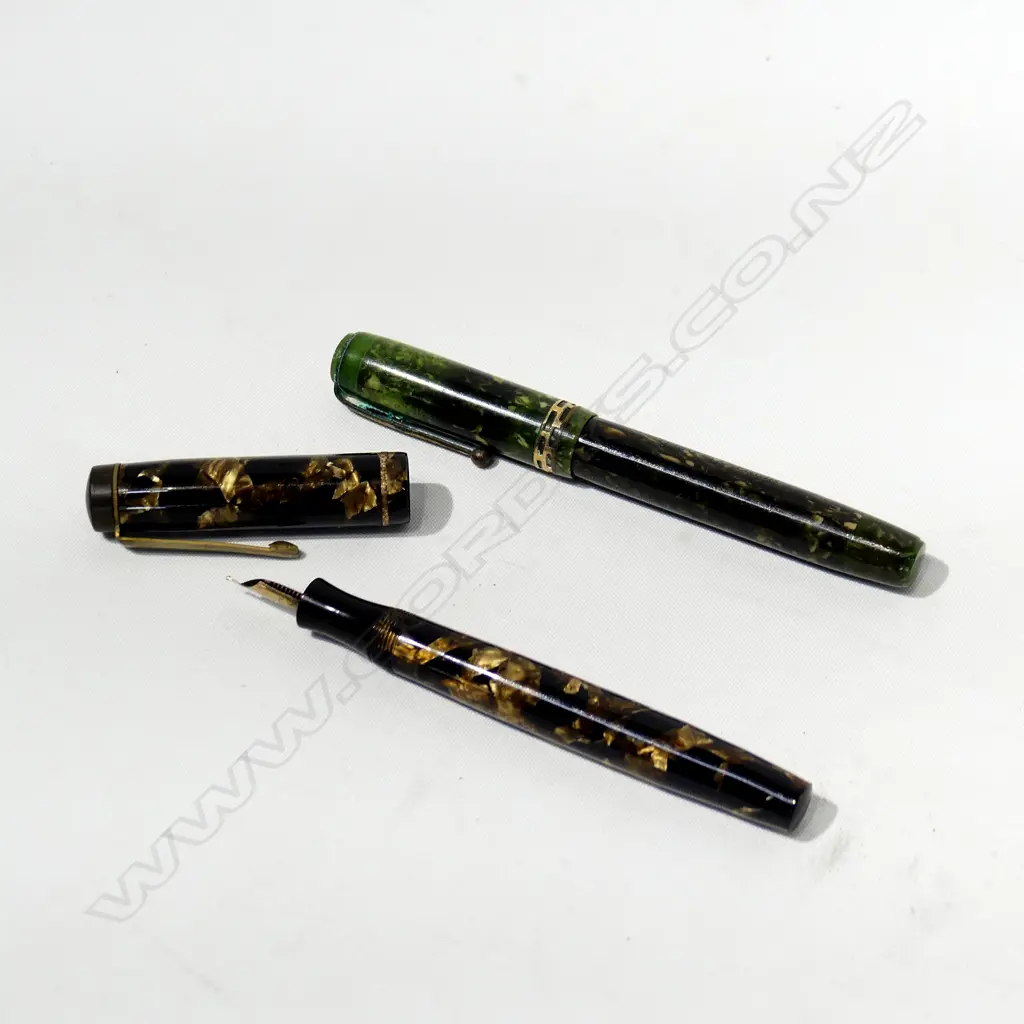 TWO FOUNTAIN PENS; STEPHENS 14K GOLD NIB & MENTMORE ENGLAND Image 1++