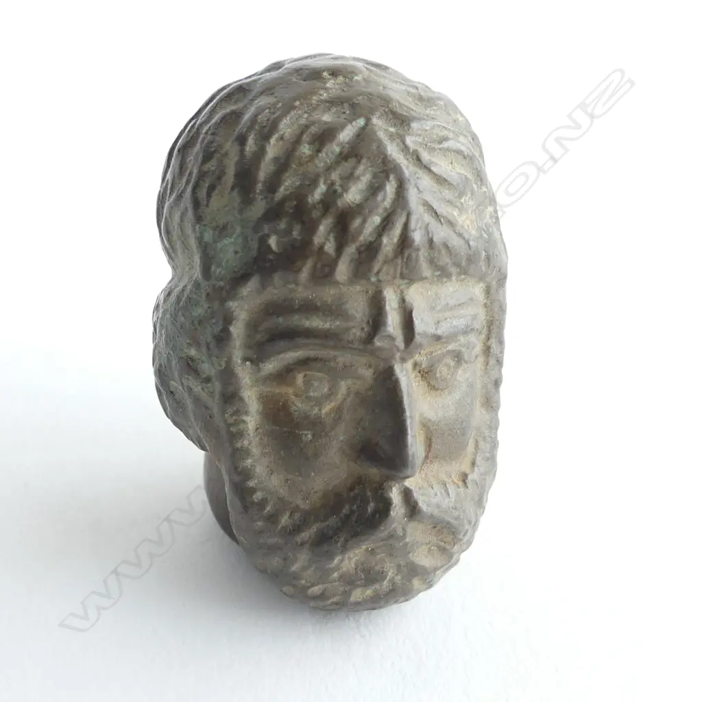 PERSIAN "SILVER" BUST OF A GENT (BELIEVED TO BE SILVER BUT HAS BRONZE PATINA) H.32mm Image 1++