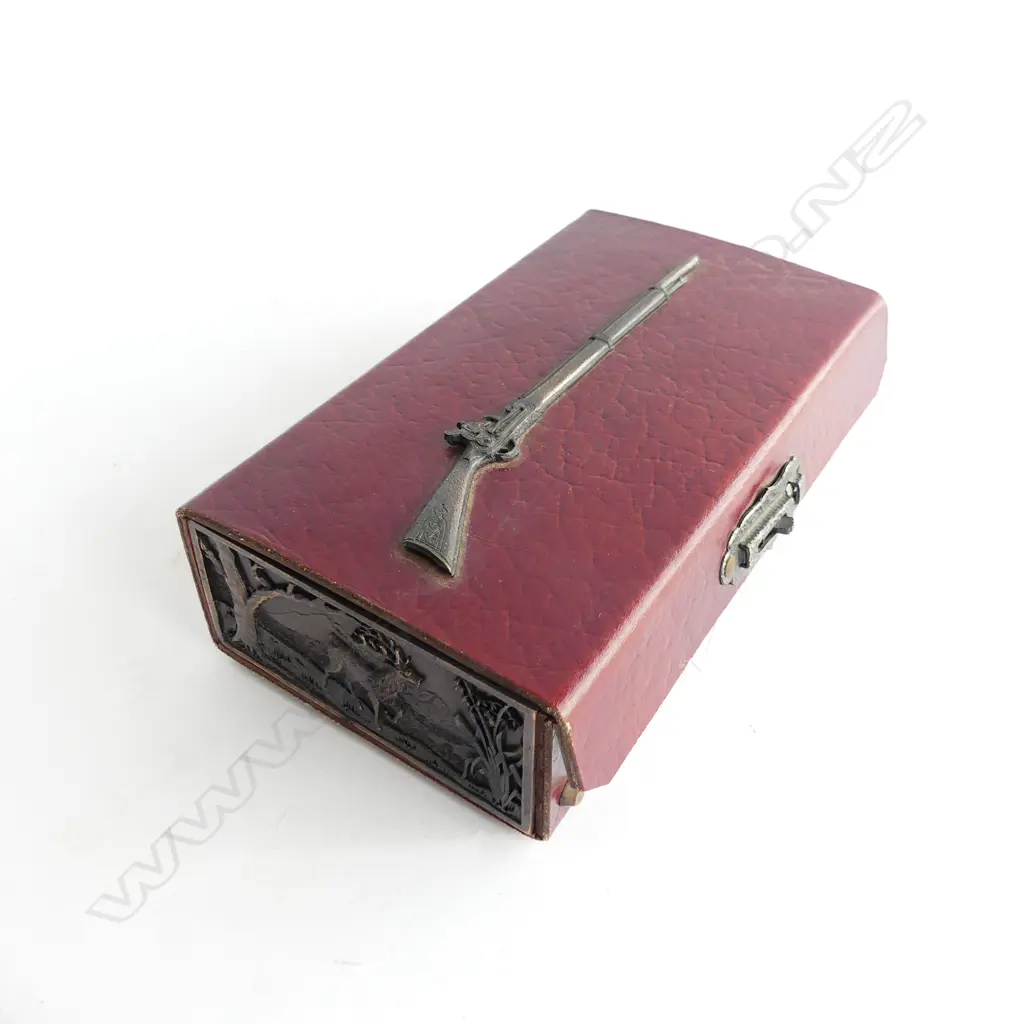 LEATHER BOX w. HUNTING DESIGN W.200mm Image 1++