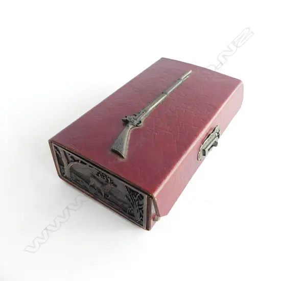 LEATHER BOX w. HUNTING DESIGN W.200mm