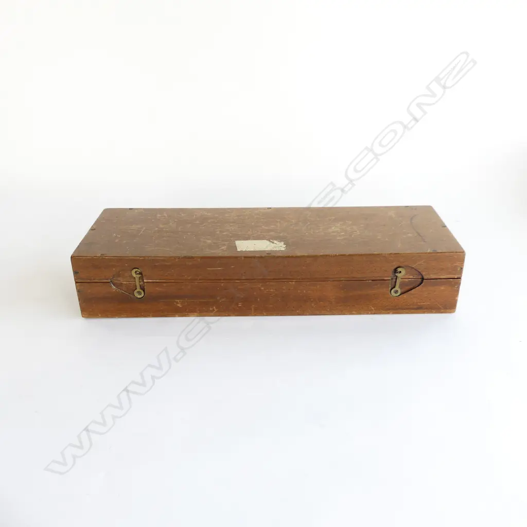 DOCTOR'S MEDICAL INSTRUMENT IN FITTED MAHOGANY BOX, RECTAL DILATORS & HAND PUMP L. 420MM Image 1++