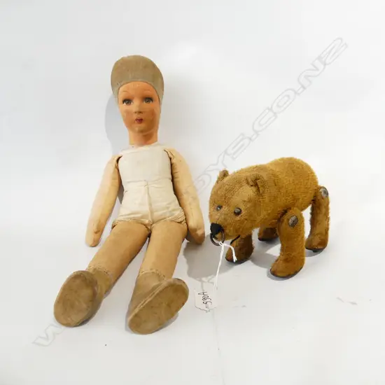 2 VINTAGE TOYS; PULL ALONG BEAR + NORAH WELLINGS DOLL H.470mm