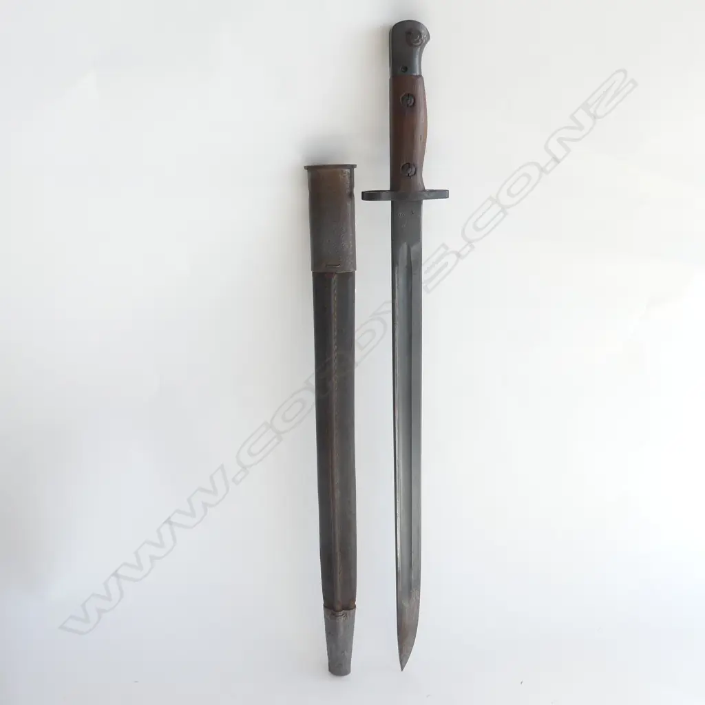 PATTERN 1907 BAYONET IN SCABBARD Image 1++