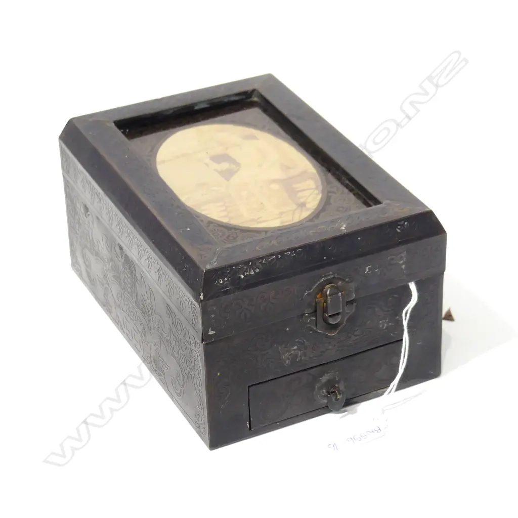 VINTAGE BRONZE JEWELLERY BOX 180 X 125MM Image 1++