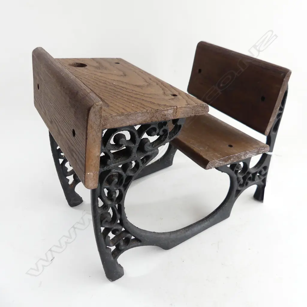 CAST IRON & OAK DOLLS HOUSE SCHOOL DESK H240 L280MM  Image 1++